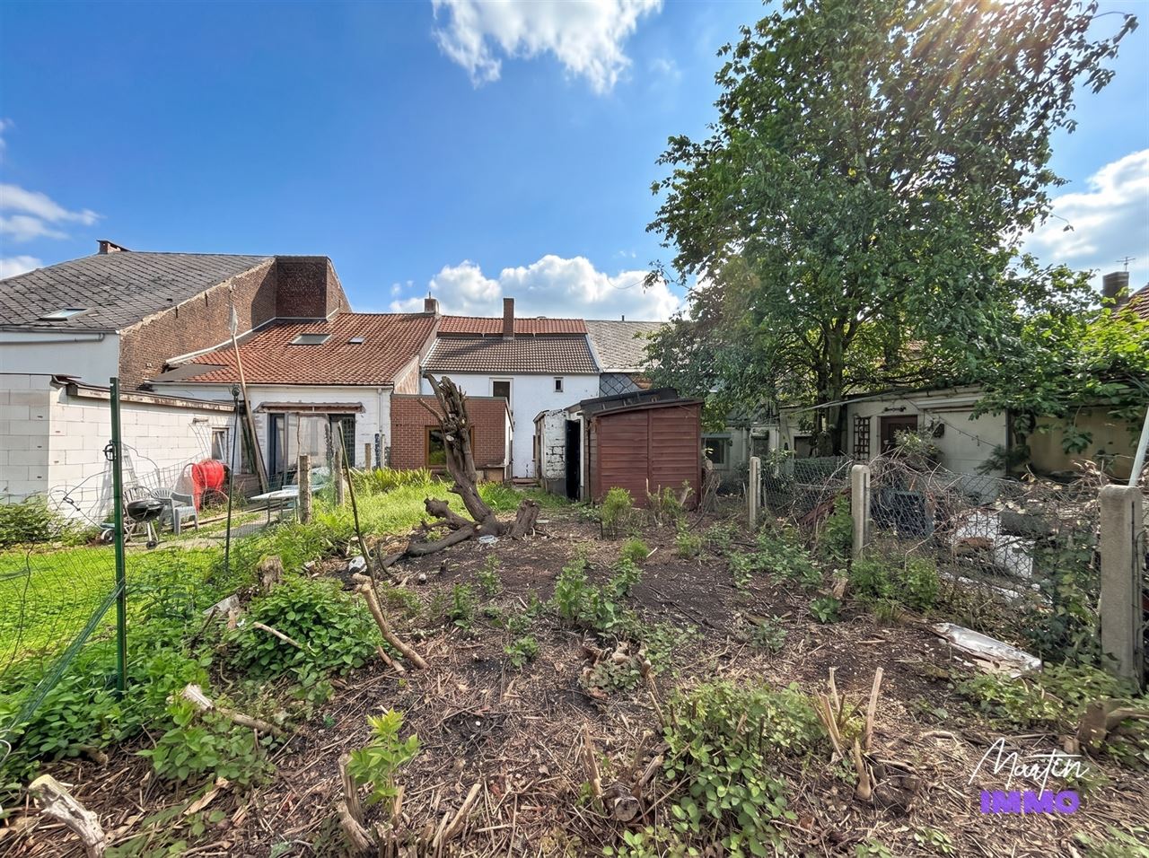 Maison avec parking et jardin !