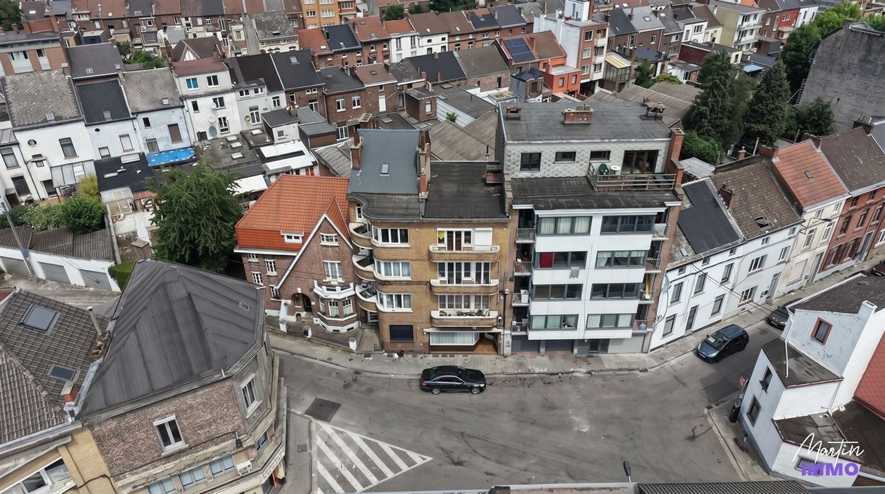 Appartement RDC avec cour !