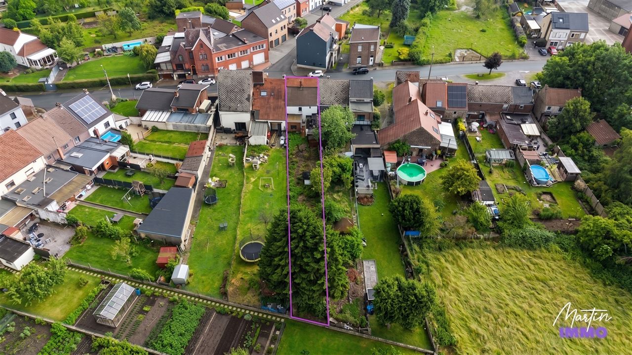Maison avec parking et jardin !
