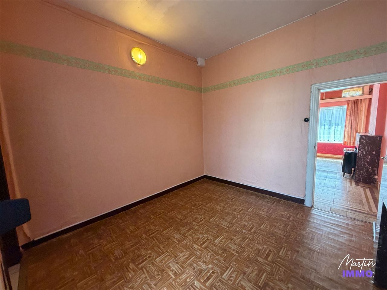 Appartement RDC avec cour !