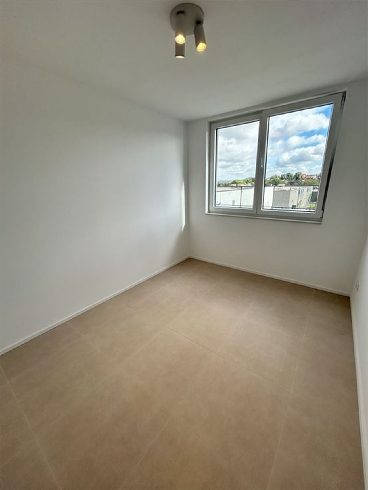 Appartement 3 chambres avec magnifique terrasse ! PEB A+