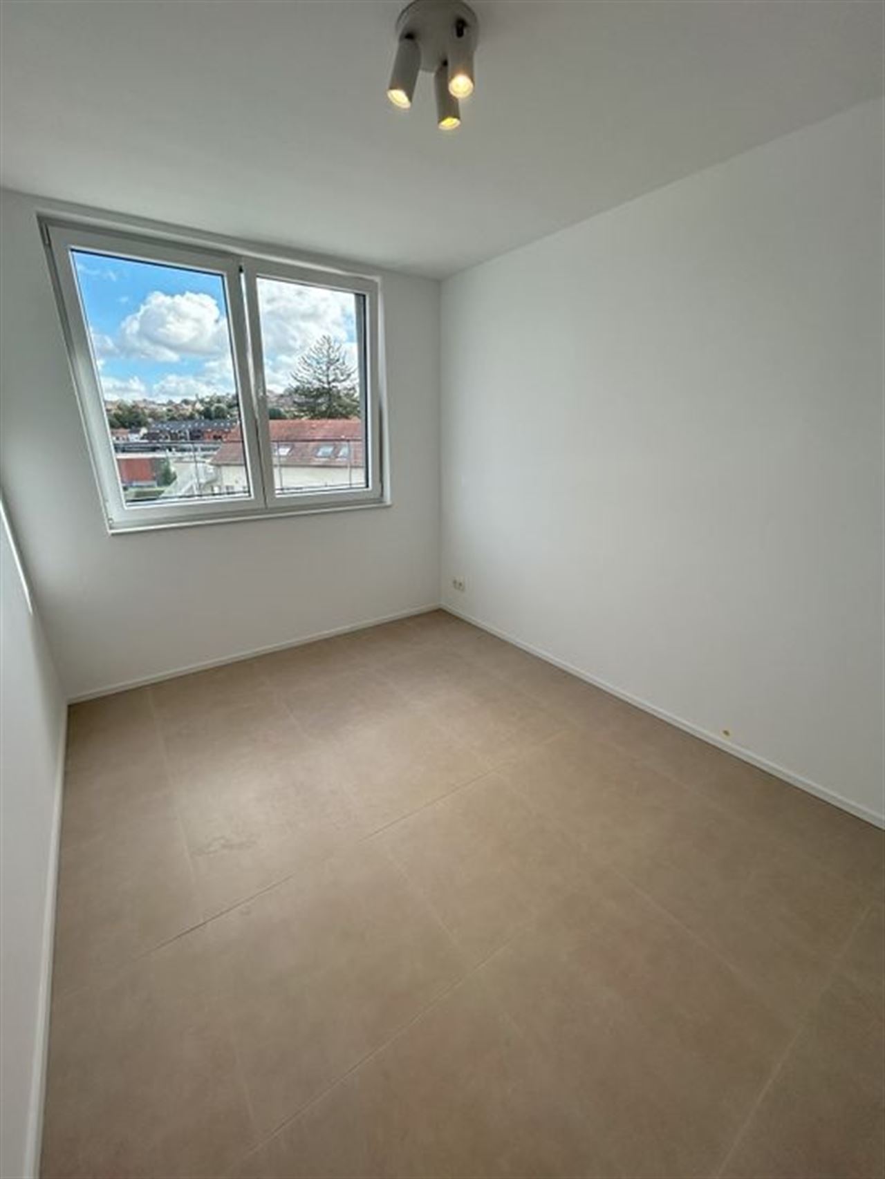 Appartement 3 chambres avec magnifique terrasse ! PEB A+