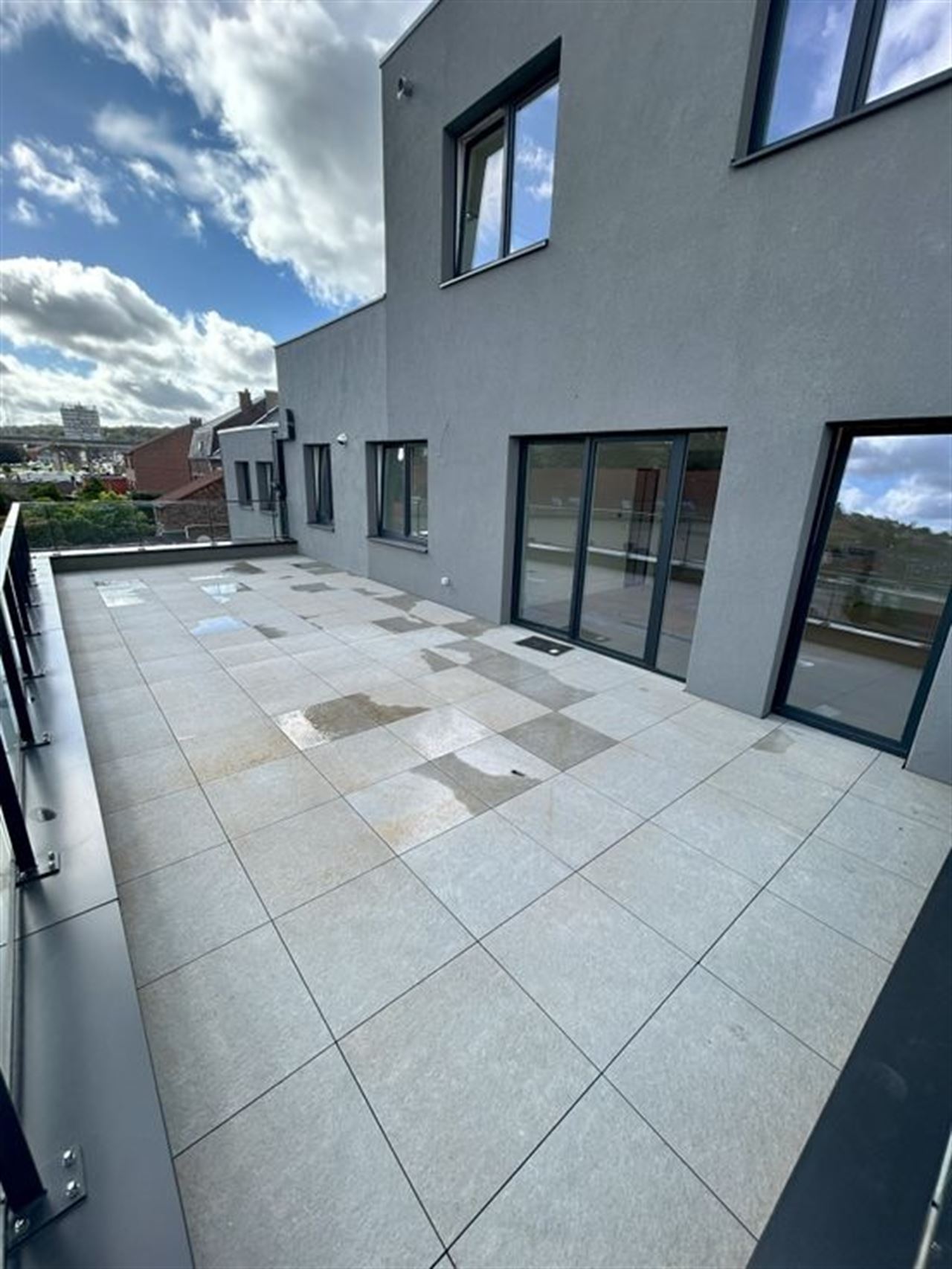 Appartement 3 chambres avec magnifique terrasse ! PEB A+