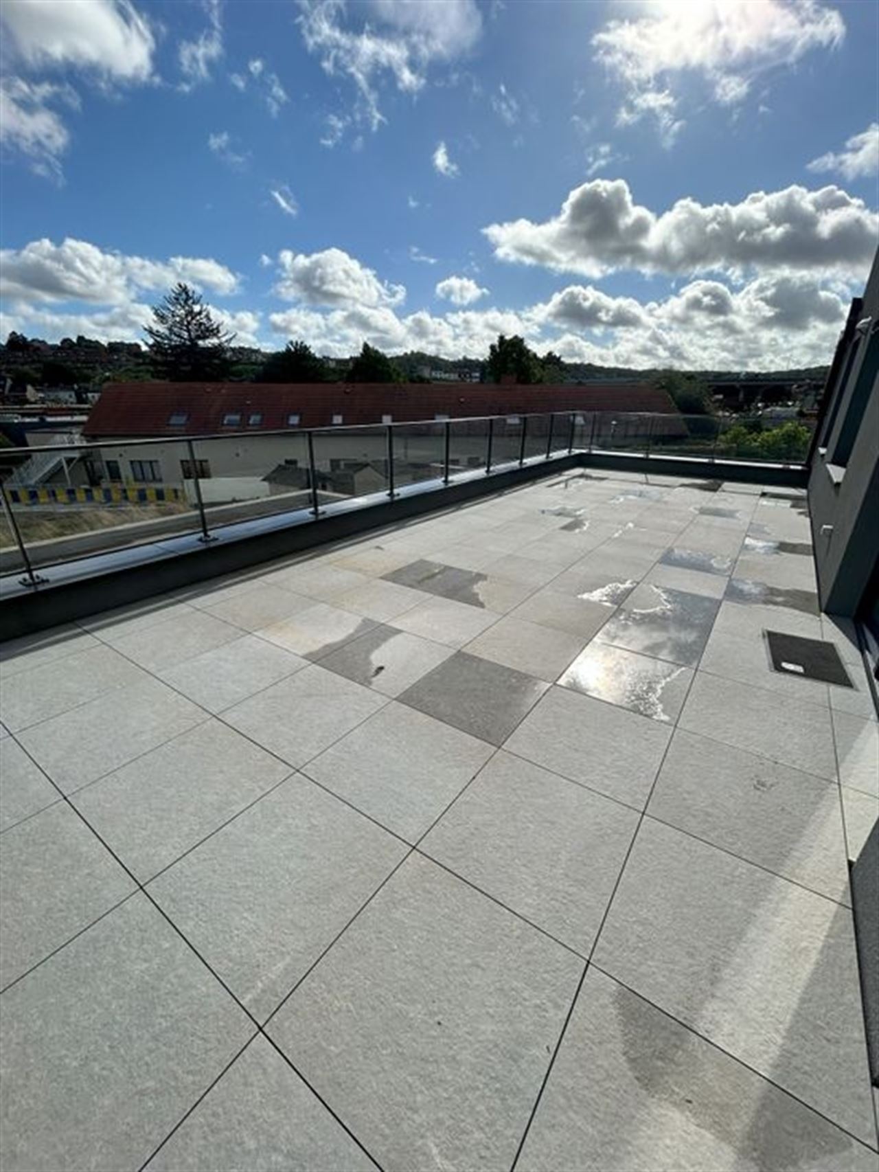 Appartement 3 chambres avec magnifique terrasse ! PEB A+