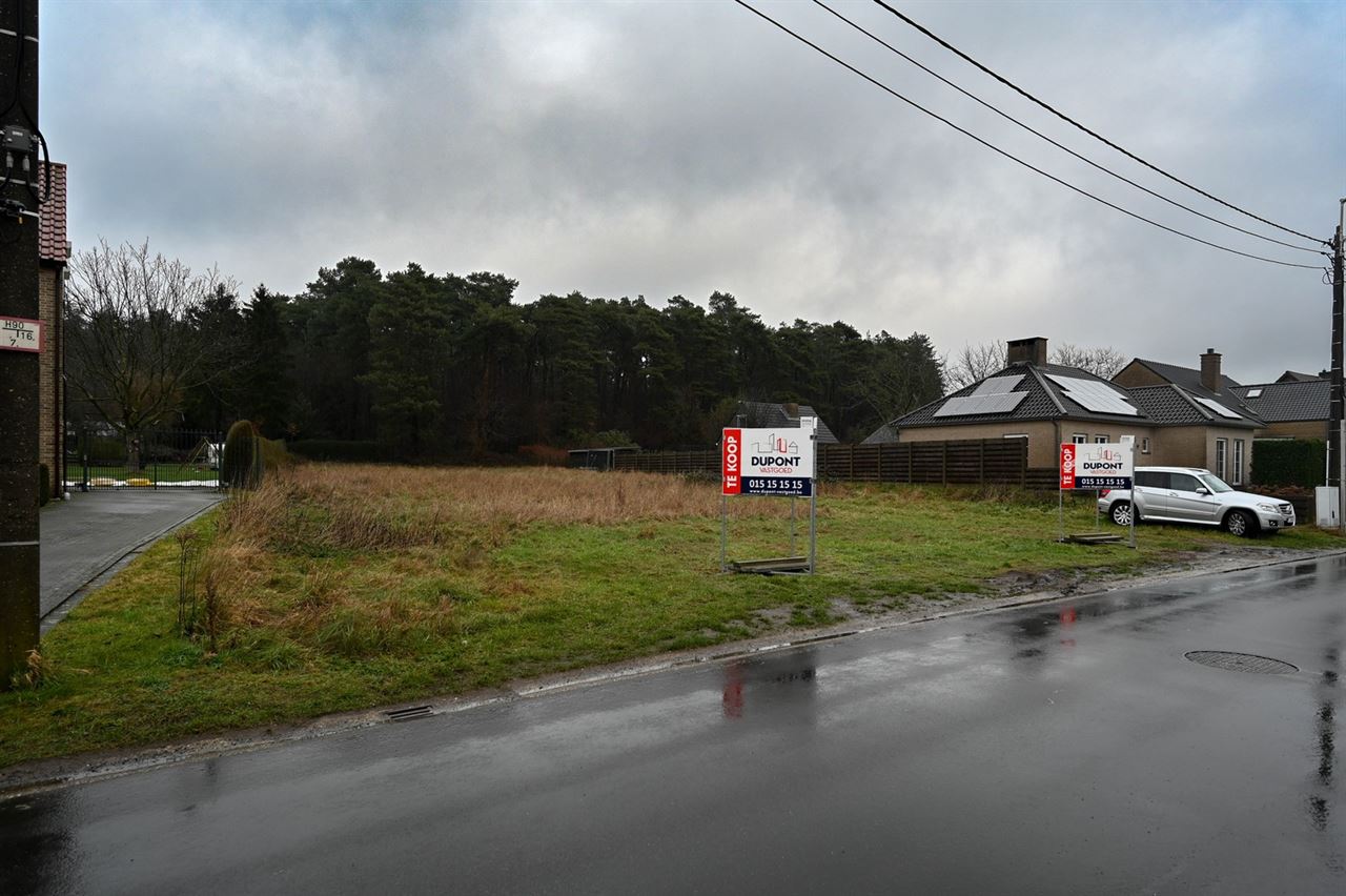 2 bouwloten voor halfopen bebouwing op rustige ligging