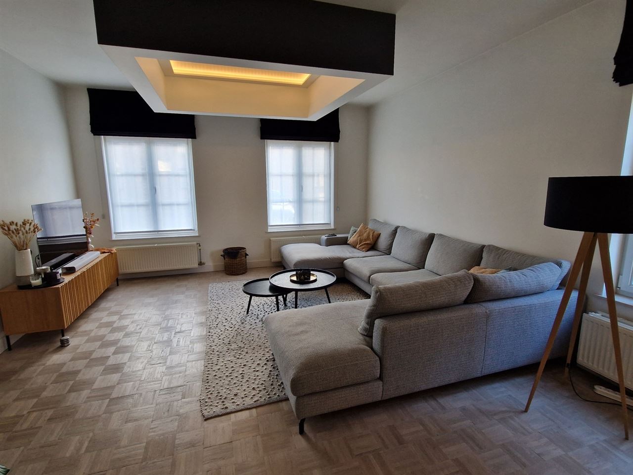 Gelijkvloers appartement, 2 slpk, terras + tuin + autostaanplaats + kelderberging