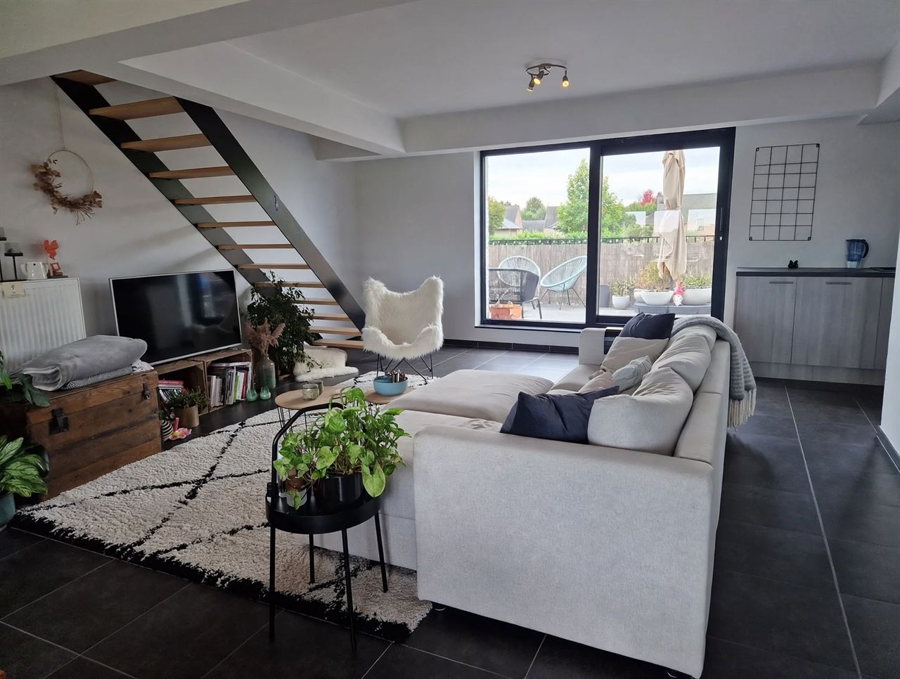 Recent Duplex App 133m², 3 Slpk, Ruim Terras 20m² (Z), Staanplaats