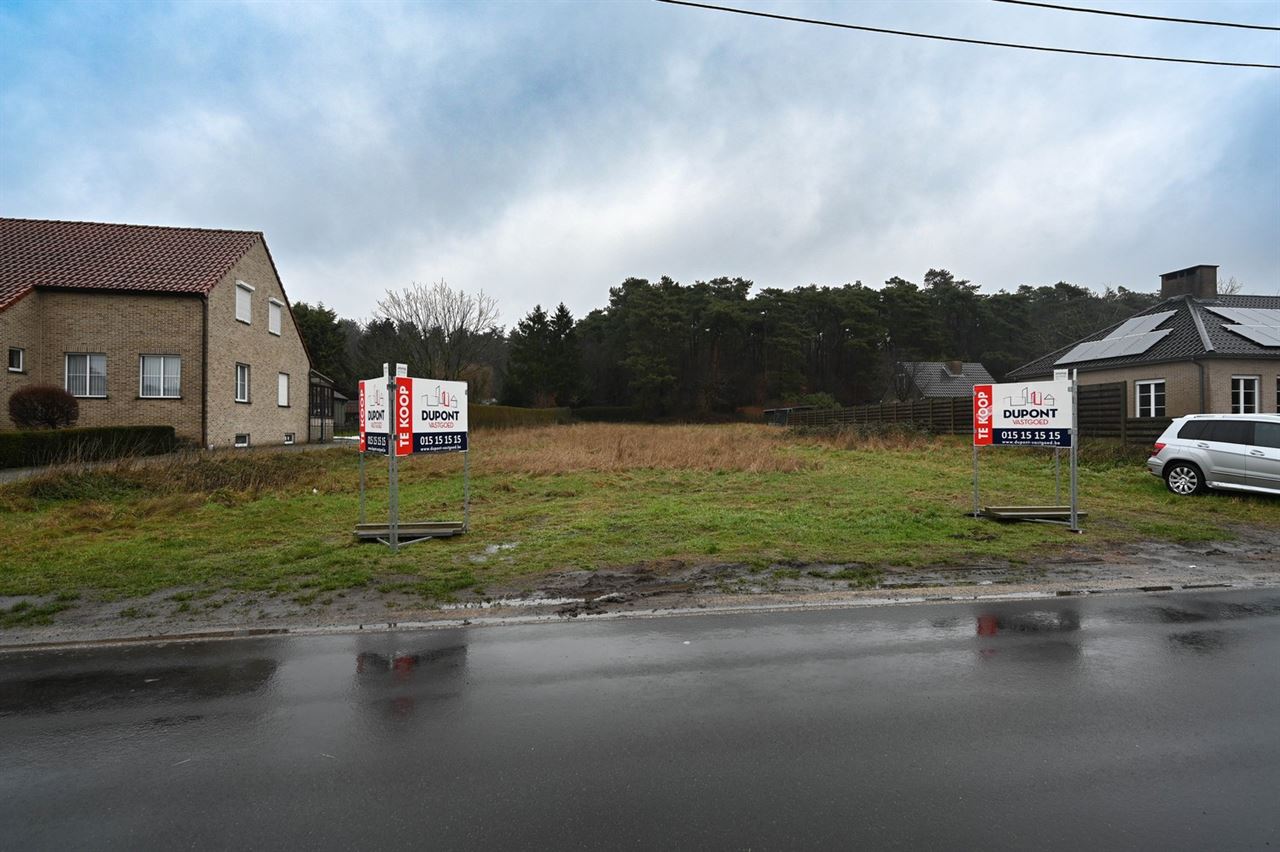 2 bouwloten voor halfopen bebouwing op rustige ligging