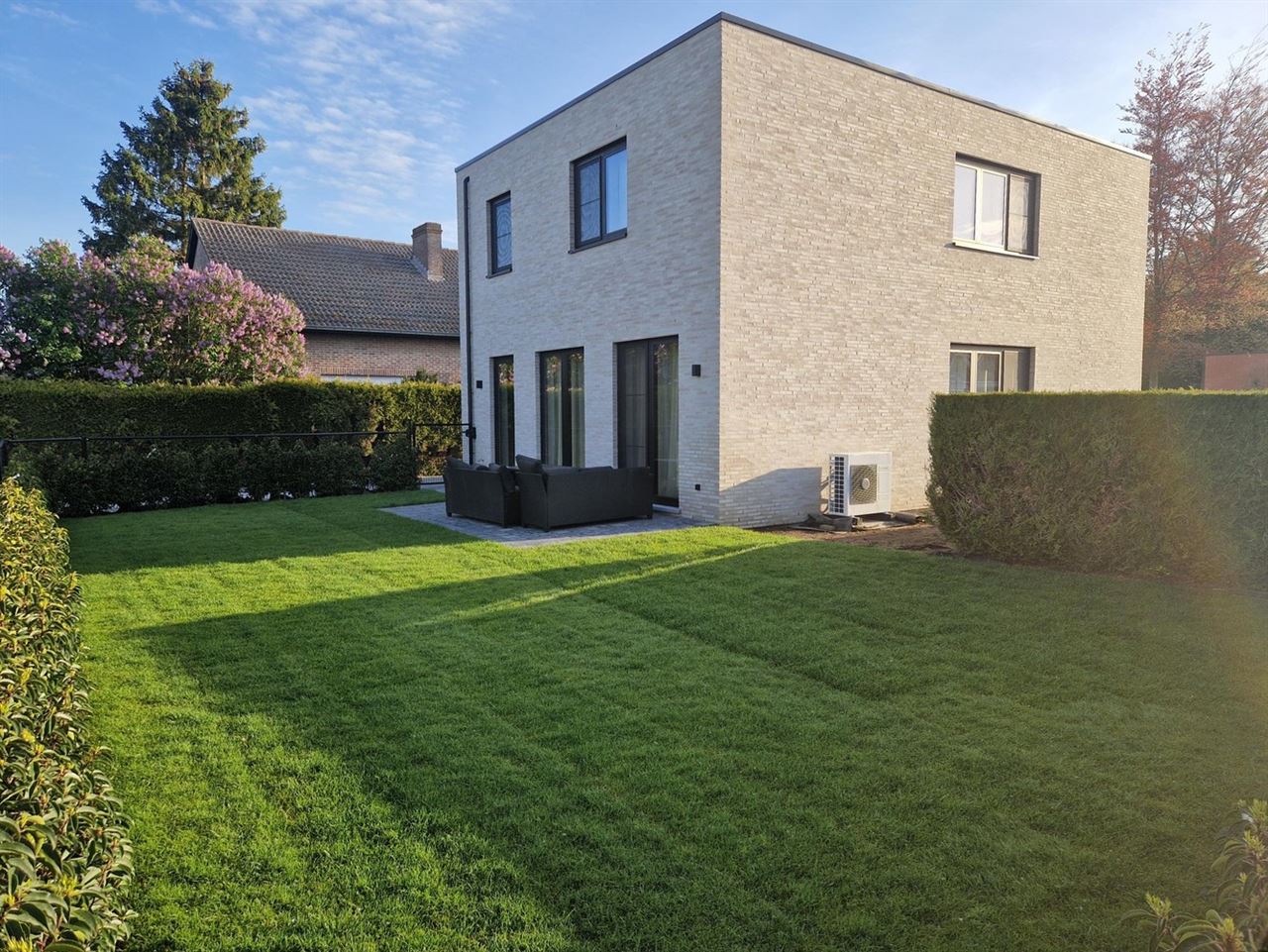Rustig Gelegen Nieuwbouw Woning 3 Slpk + Garage(s)