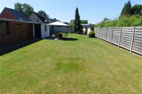 Instapklare woning, 4 slks, mooie tuin en veel berging