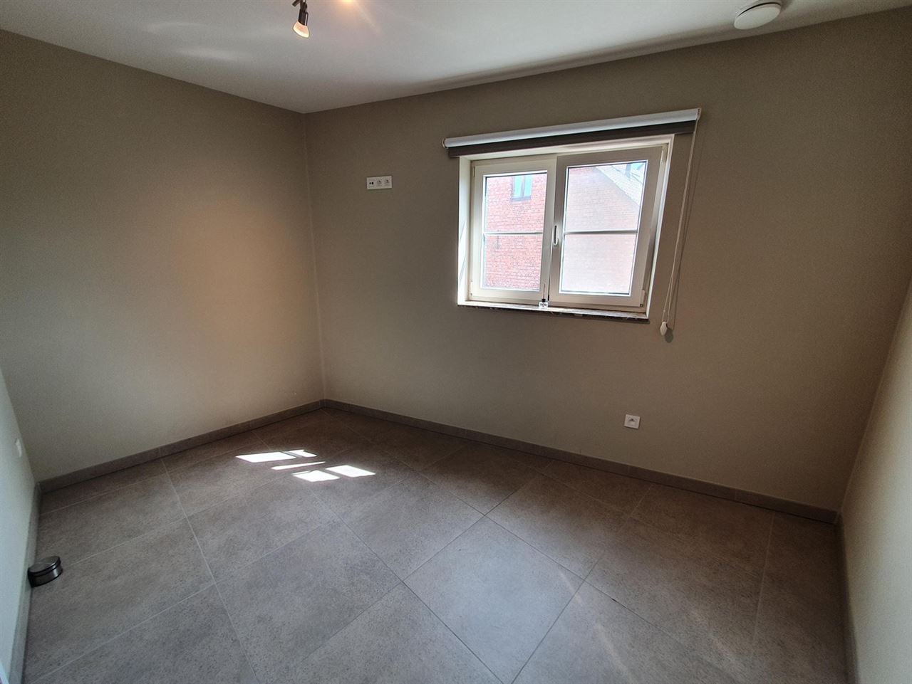 Ruim Appartement 2 Slpk met Groot Terras 20m² + Garagebox