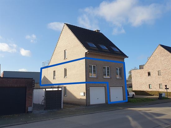 Ruim Appartement met 2 Slaapkamers & Terras + Garage te Heist-Goor