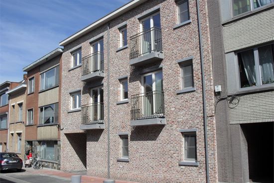 IN OPTIE! Recent instapklaar appartement, 2 slks, 2de verdiep met lift