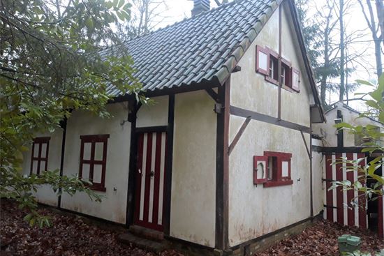 Bouwgrond 12 are 89 ca, zonnige oriëntatie, zeer rustige ligging.