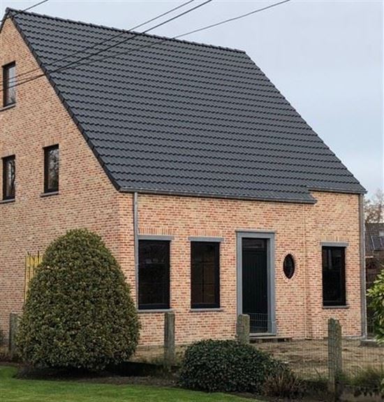 Vrijstaande woning op 4a87ca te Pijpelheide centrum, zeer rustig straatje.