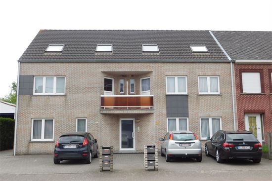 Dakappartement - studio met 1 slaapkamer, klein terras en garagebox