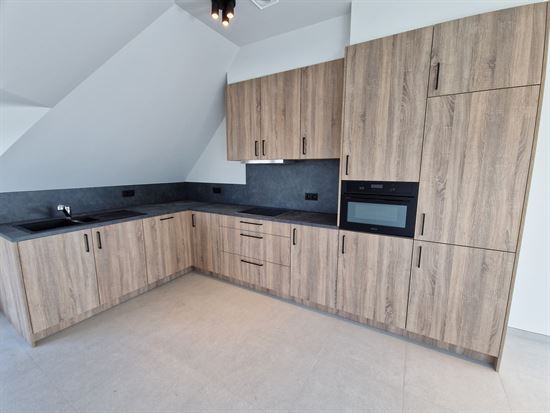 Nieuwbouw appartement, 2 slpk, zuidgericht terras, garagebox.