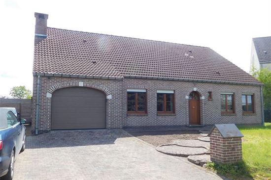 Totaal vernieuwde, statige woning, 6 slks op 8a38ca.