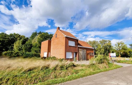 Idyllisch gelegen woning te midden van het groen – 25a13ca – 3 (mogelijk 4) slaapkamers