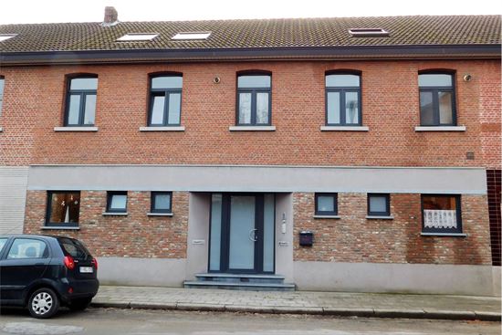 VERKOCHT! Instapklare woning, centraal gelegen in dorp Rijmenam.