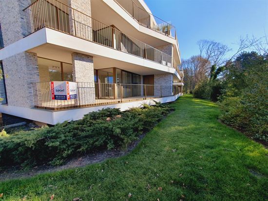 Luxueus afgewerkt parkappartement, 2 Slaapkamers, Terras 30m², Ondergrondse Staanplaats en Berging