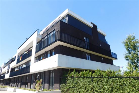 Nieuwbouw appartement, 2 slks, terras, parking, kelderberging. Lift!