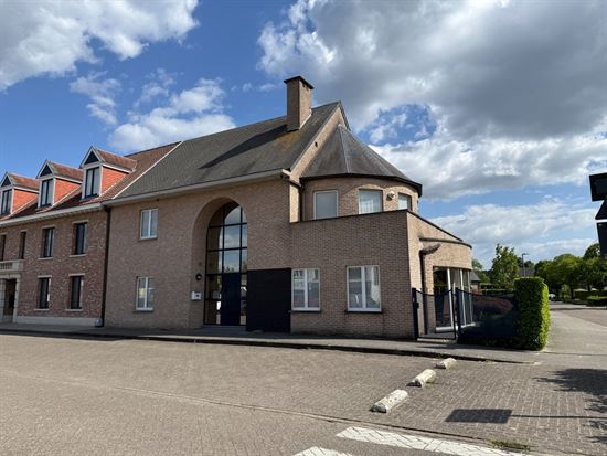 Woning met praktijk- of handelsmogelijkheden in het centrum van Ramsel