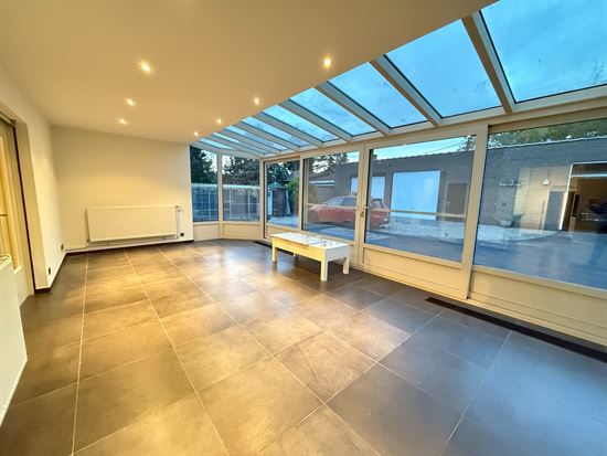 Karaktervolle Woning (OB) 3 Slpk met Magazijnruimte 100m²