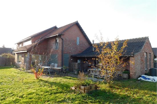 Rustig gelegen woning, 4 slks, zeer zonnige en open leefruimte.