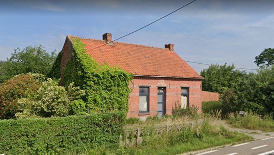 Te renoveren vrijstaande woning op 6a60ca grond.