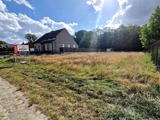 Bouwgrond voor een vrijstaande woning, rustige ligging.