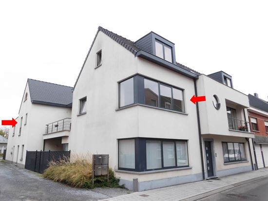Zeer ruim app, 3 slks, terras, staanplaats en gunstige ligging centrum Tremelo