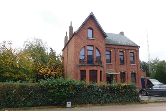Statige herenwoning op 12a, 5 slks met potentieel tot 7 slks.
