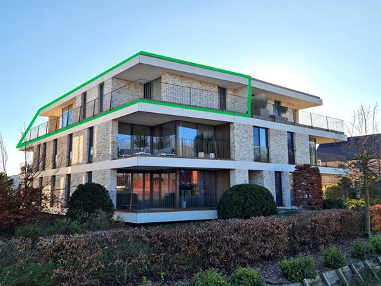 Luxueus afgewerkte & Bemeubelde Penthouse 132m², 2slpk + dressing, prachtig terras 118m²