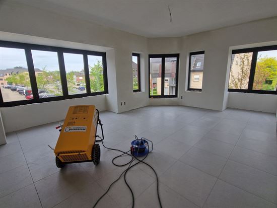 Nieuwbouw appartement, 2 slpk, zuidgericht terras, garagebox.