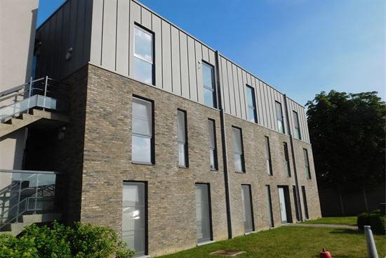 Zeer ruim dakapp, 143m² met mooi zonnig terras 22m²