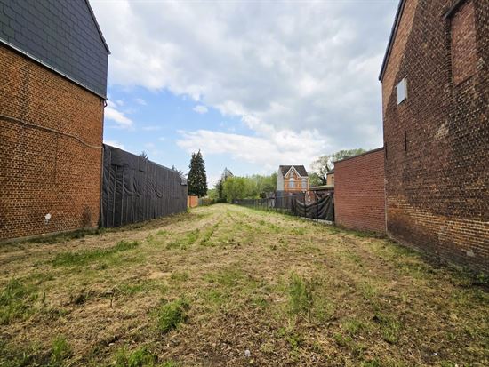 Bouwgrond voor éénsgezinswoning of projectgrond voor meergezinswoning