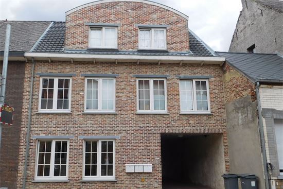 Gelijkvloers app centrum Schriek met 1 slpk + autostaanplaats