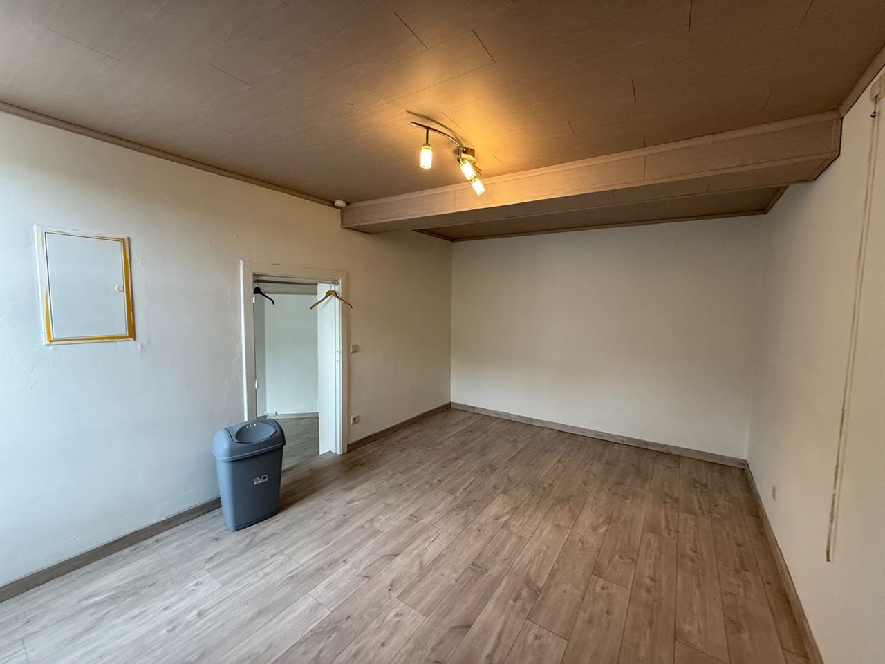 Appartement van 78 vierkante meter met 1 slaapkamer.