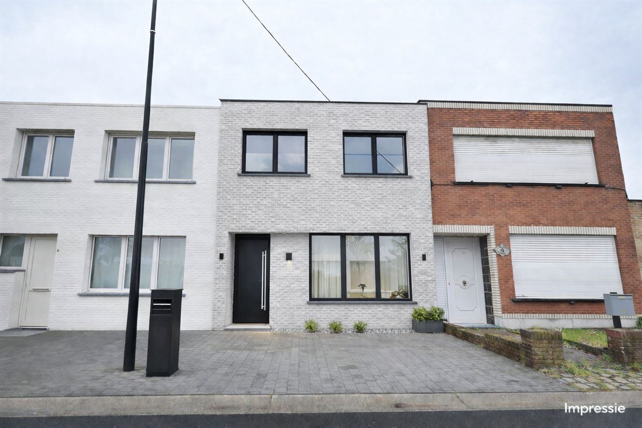 Instapklare woning in rustige, doodlopende straat nabij centrum