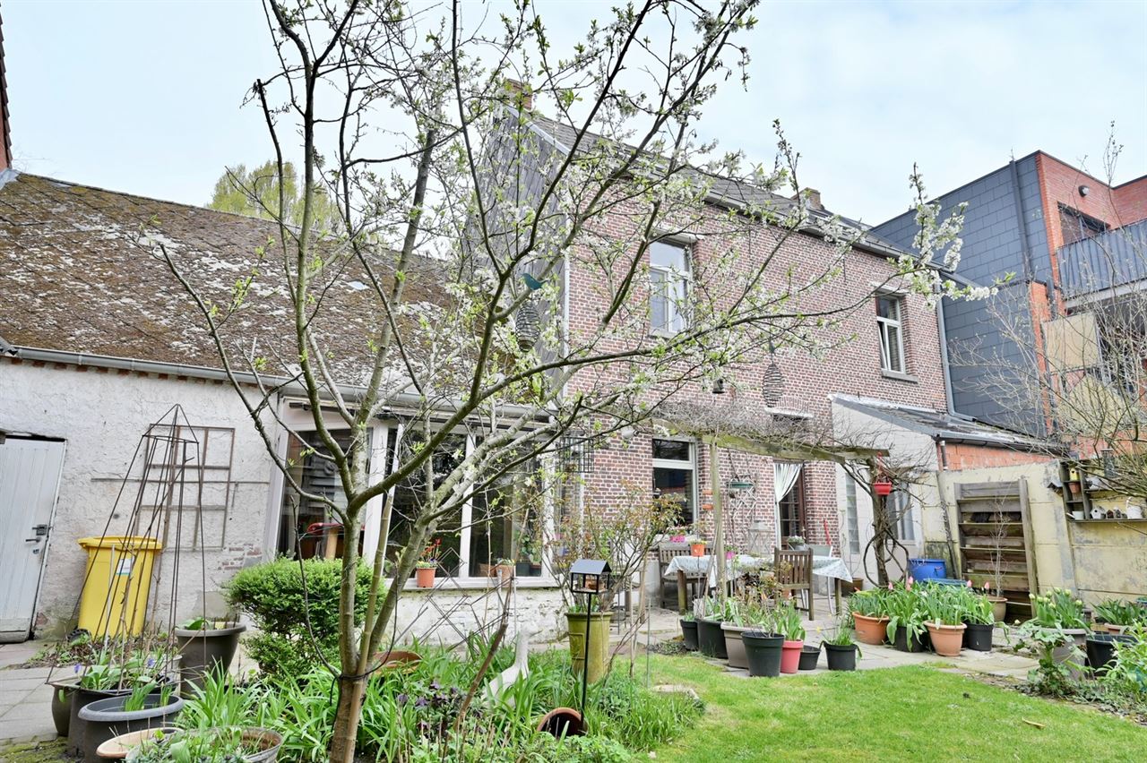 Statige woning met karakter, ruimte en tal van mogelijkheden