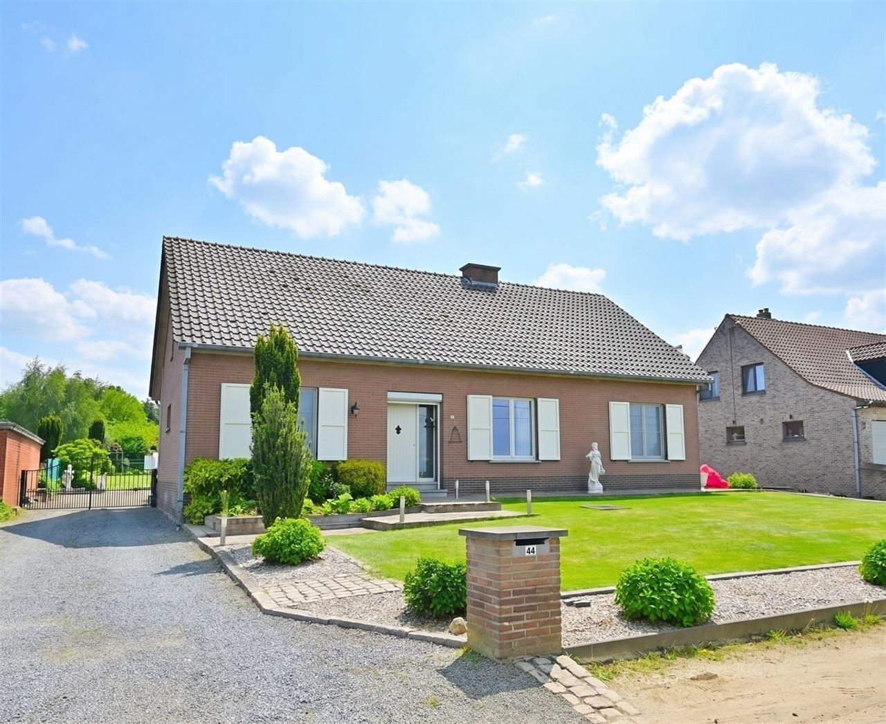 Goed onderhouden vrijstaande woning te Nieuwrode
