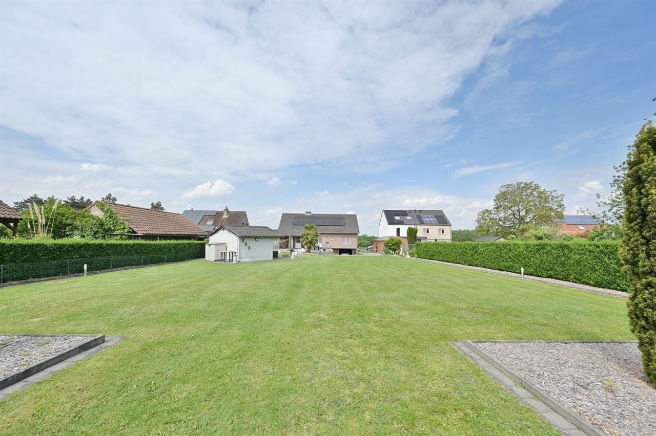 Goed onderhouden vrijstaande woning te Nieuwrode