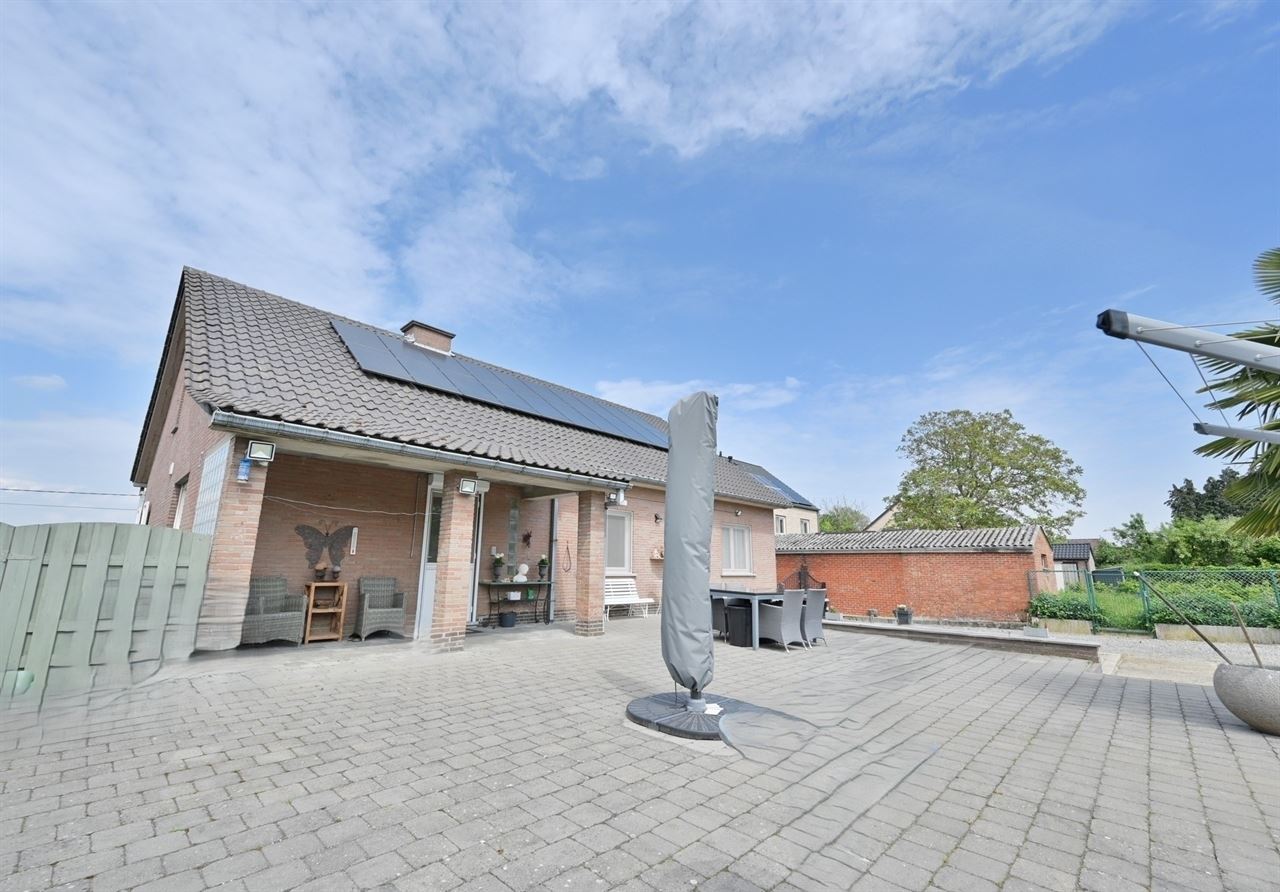 Goed onderhouden vrijstaande woning te Nieuwrode
