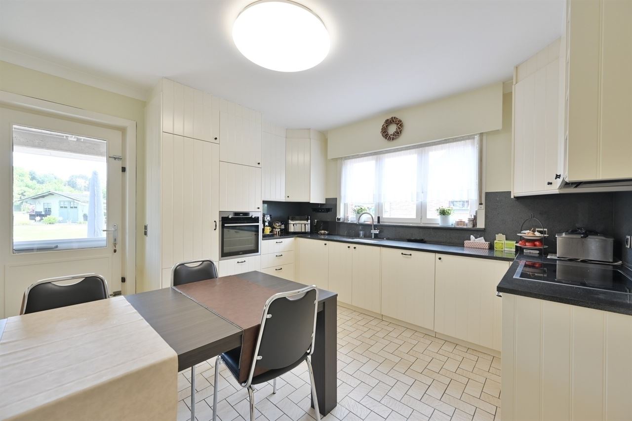 Goed onderhouden vrijstaande woning te Nieuwrode