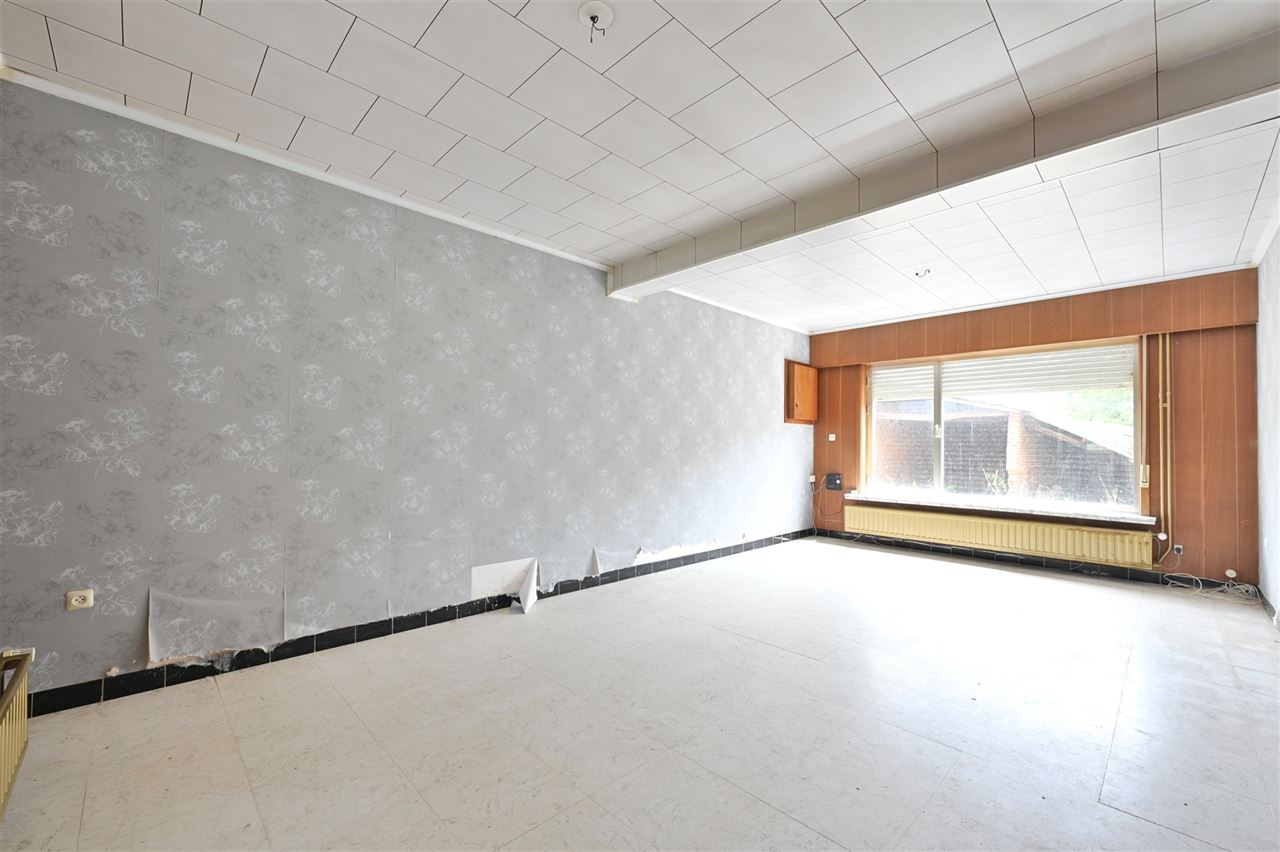 Te renoveren hoeve op rustige locatie