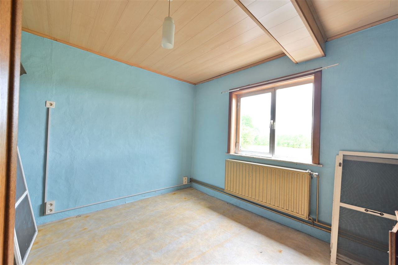 Te renoveren hoeve op rustige locatie