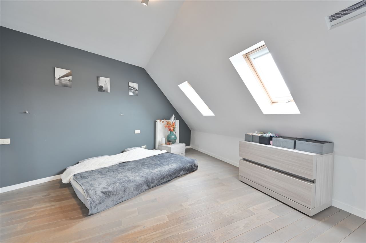 Ruime duplex met drie slaapkamers in centrum Herselt