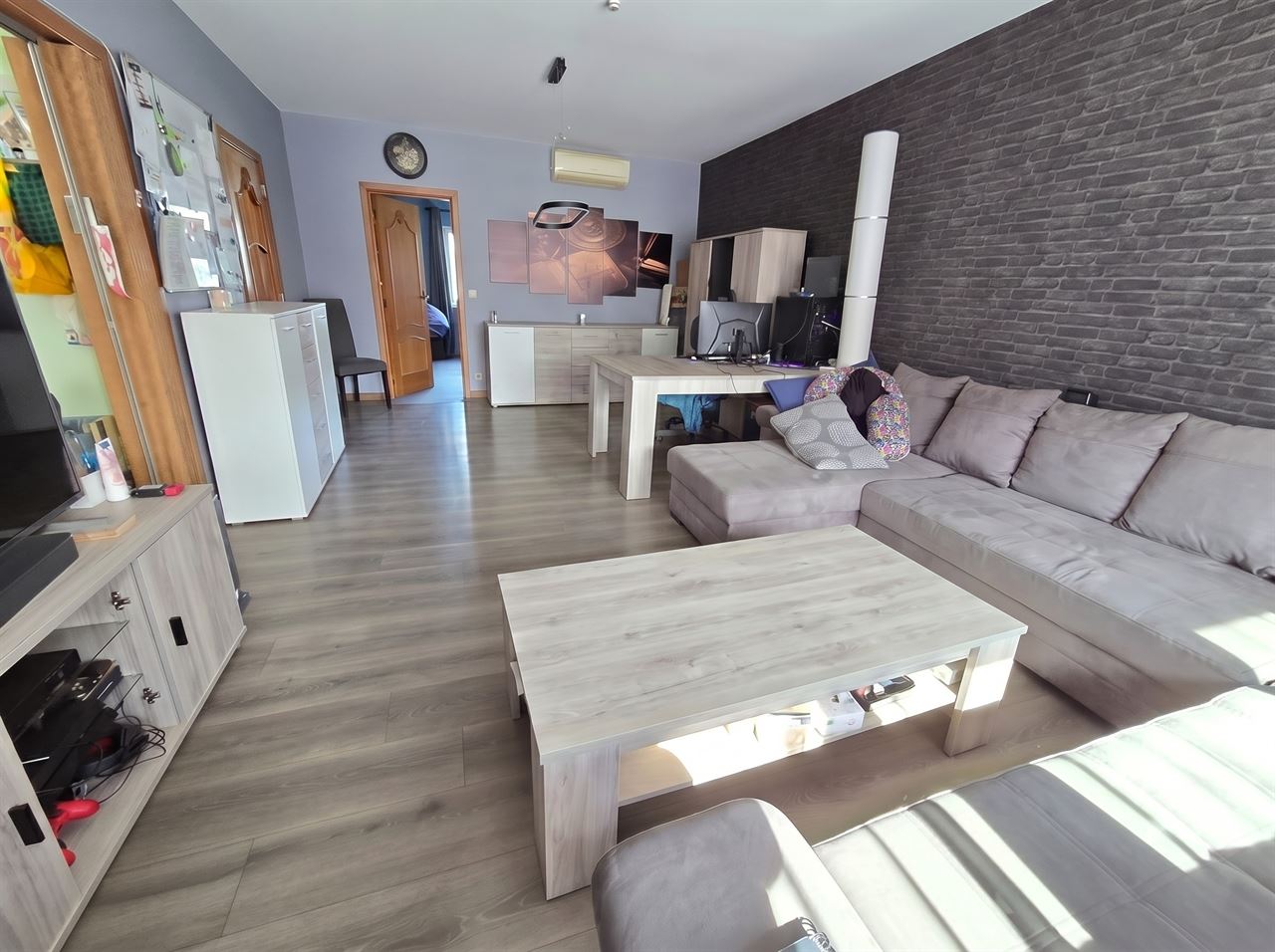 Instapklare gezellige woning met diepe tuin en garage