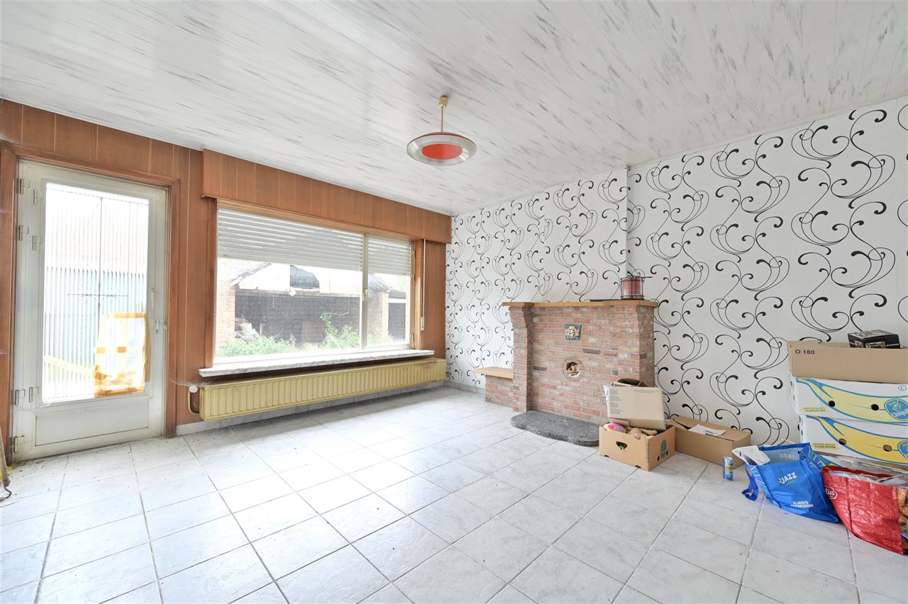Te renoveren hoeve op rustige locatie